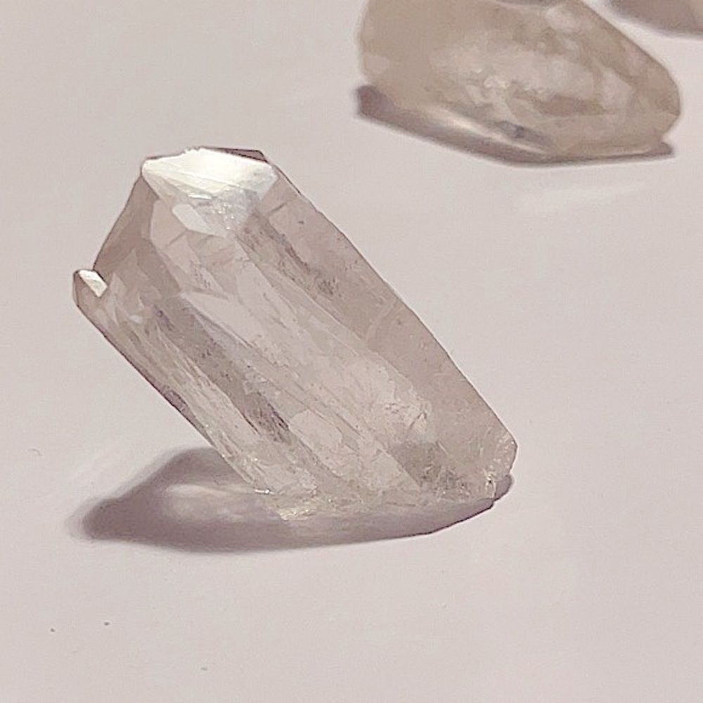 Authentic Clear Quartz points - Picture 5 of 16